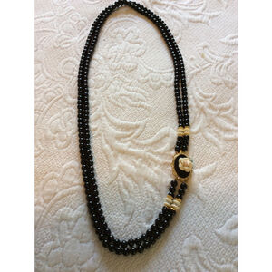 Women's 1980's 1928 30 Inch Black & Beige Beaded Necklace, One Size